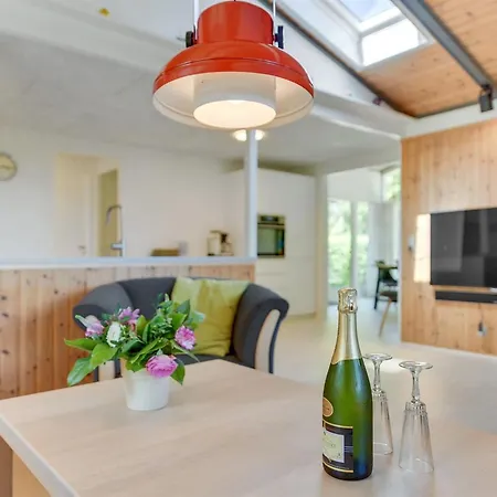 Semesterbostad Eriksine - 150m From The Sea By Interhome