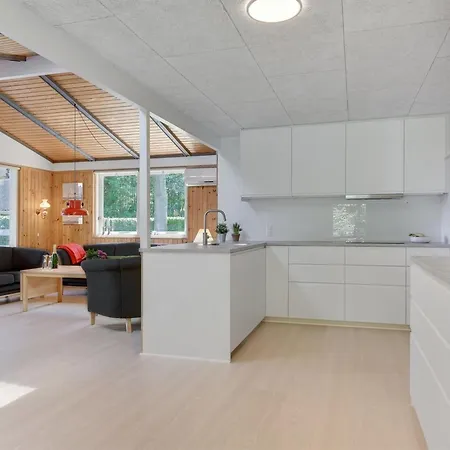 Feriehus Eriksine - 150m From The Sea By Interhome *
