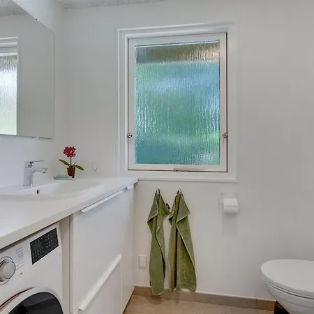 Semesterbostad Eriksine - 150m From The Sea By Interhome *